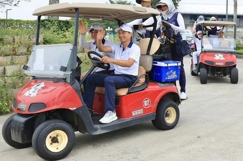 Hơn 200 golfer tranh tài tại Giải golf Chung tay vì ATGT