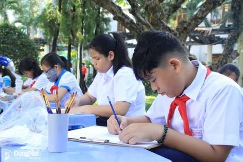 200 em thiếu nhi tham gia Hội thi vẽ tranh về mối quan hệ hữu nghị Việt Nam - Nhật Bản