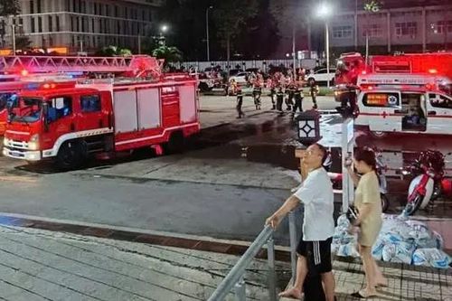 TPHCM: Hơn 60 người được giải cứu trong vụ cháy chung cư