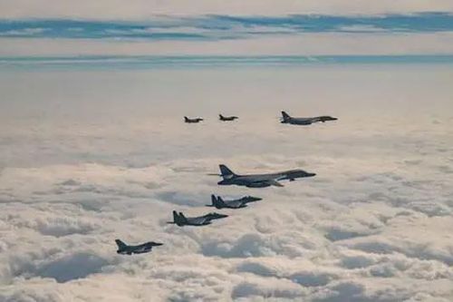 Mỹ, Nhật, Hàn tập trận chung sau vụ Triều Tiên phóng ICBM