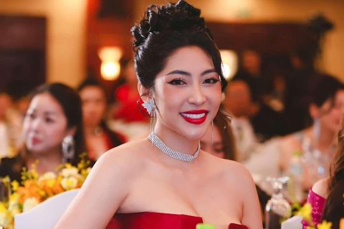Sau 3 năm ly hôn chồng doanh nhân, Hoa hậu Đặng Thu Thảo giờ ra sao?