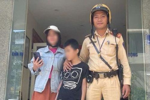 Tìm được gia đình cho cháu bé bị lạc ở quận Hoàng Mai