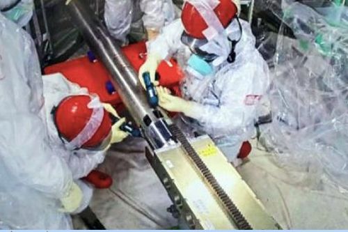 Nhật Bản: TEPCO thu hồi nhiên liệu tan chảy từ lò phản ứng hạt nhân Fukushima