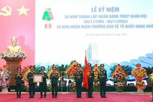 Ngân hàng Thương mại cổ phần Quân đội kỷ niệm 30 năm thành lập và đón nhận Huân chương Bảo vệ Tổ quốc hạng Nhất