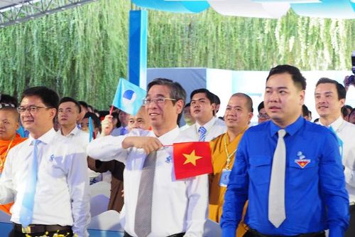 Sự đoàn kết của người trẻ tạo nên sức mạnh, sẵn sàng gánh vác những khó khăn