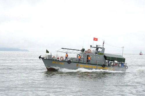 Diễn tập ứng cứu tàu hàng đâm tàu cá trên biển