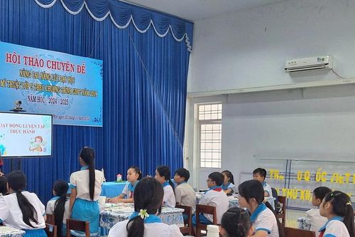Hội thảo Nâng cao năng lực dạy học Mĩ thuật lớp 5 theo Chương trình mới