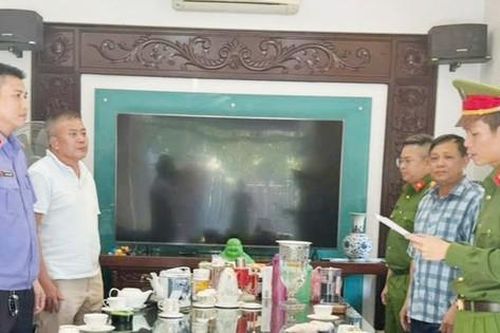 Khởi tố giám đốc doanh nghiệp vi phạm khai thác khoáng sản