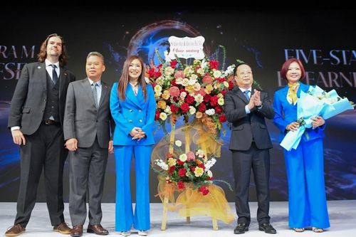 Ra mắt FSEL - nền tảng học ngoại ngữ cùng AI