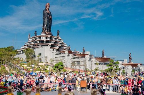 Tây Ninh - vùng đất của các di sản văn hóa độc lạ