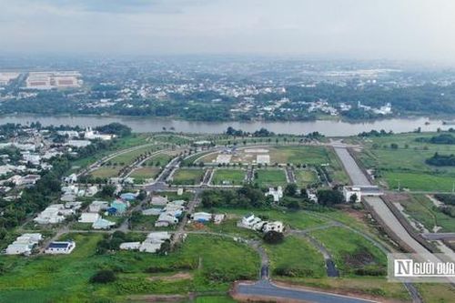 Siết phân lô bán nền, bất động sản hết thời 'ăn xổi'