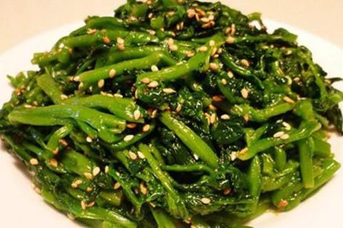 Loại rau rẻ bèo bán đầy chợ Việt được CDC Mỹ 'chấm điểm 10', ai cũng nên biết