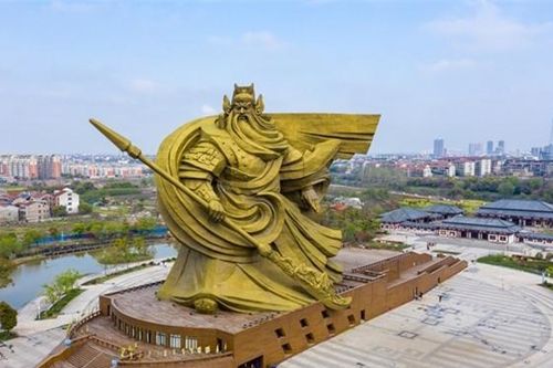 'Sốc' trước lý do Quan Vũ được cả cảnh sát lẫn xã hội đen Hong Kong thờ phụng, fan Tam Quốc chục năm chưa chắc đã biết