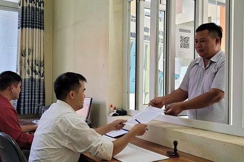 Hiệu quả mô hình 'Chính quyền thân thiện, vì Nhân dân phục vụ' ở Quan Sơn