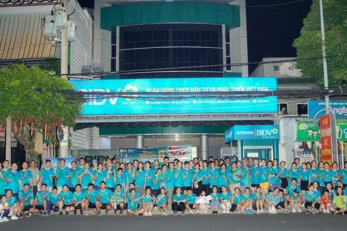 BIDV chi nhánh An Giang phát động hưởng ứng Giải chạy 'BIDVRUN - Tết ấm cho người nghèo mùa 6 Xuân Ất Tỵ 2025'