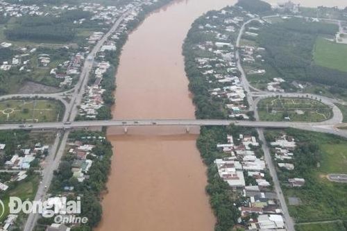 Ưu tiên cân đối nguồn vốn ngân sách địa phương trong trường hợp phải bố trí vốn ngân sách nhà nước tham gia dự án đường bộ lớn nhất vùng Đông Nam Bộ