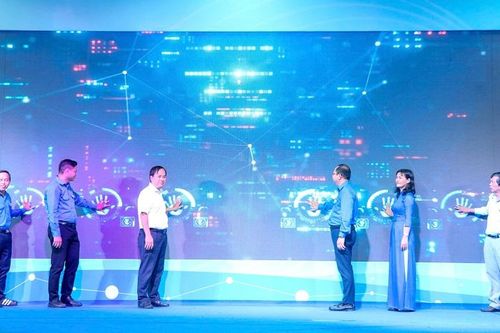 Phát động Cuộc thi trực tuyến tìm hiểu kiến thức thanh niên chung tay xây dựng nông thôn mới năm 2024