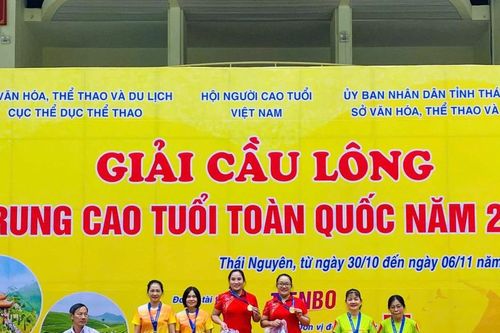 Gia Lai giành 3 huy chương ở Giải Cầu lông trung-cao tuổi toàn quốc