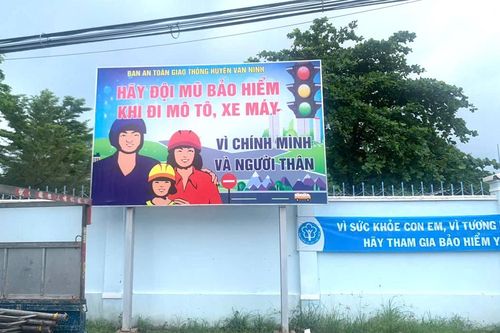 Đã thay tấm pa nô mới