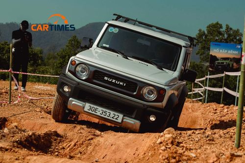 Bất ngờ với khả năng off-road của Suzuki Jimny tại 'thánh địa Đồng Mô'