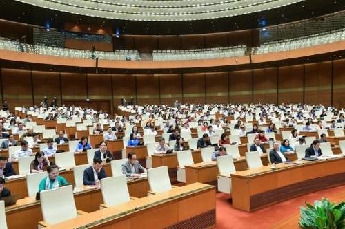 Đại biểu Quốc hội: Cải cách mạnh mẽ về thể chế, tạo động lực tăng trưởng kinh tế