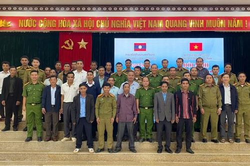 Gần 300 người dân vùng giáp biên được nâng cao kiến thức phòng, chống ma túy