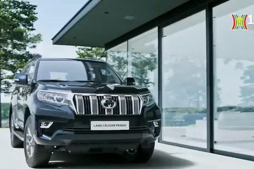 Toyota Prado 2024: Giá 'chát' thêm nửa tỷ vì 'bia kèm lạc'