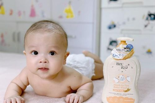 Làn da trẻ sơ sinh: Khi 'giáp bảo vệ' còn quá mỏng manh