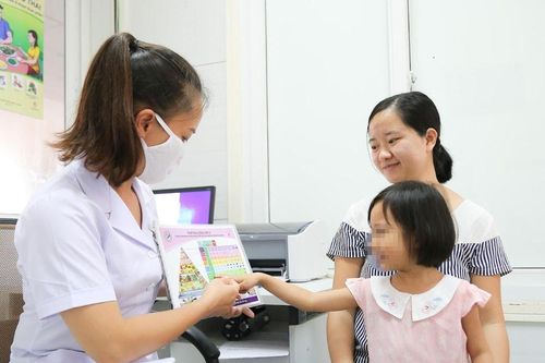 Nhiều trẻ bị suy dinh dưỡng thể thấp còi