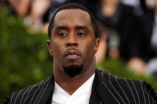 Bữa ăn sinh nhật của Diddy trong trại giam