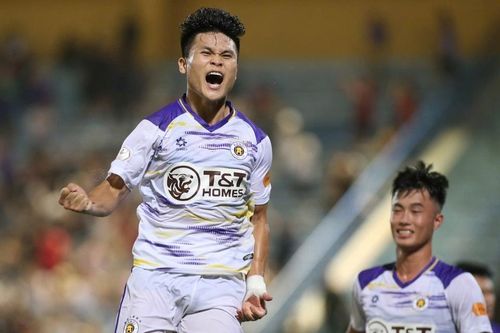 Công Vinh: 'Bầu chọn Quả bóng vàng năm nay khó hơn'