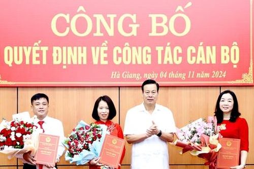 3 tỉnh bổ nhiệm Giám đốc, Phó Giám đốc Sở