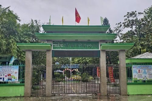 Mưa lớn gây ngập lụt, học sinh toàn thành phố Đà Nẵng nghỉ học