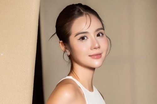 Xao xuyến trước nhan sắc diễn viên Phan Minh Huyền