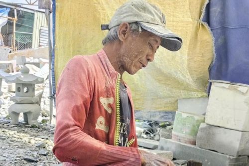 Gian nan làng nghề làm đá Bửu Long