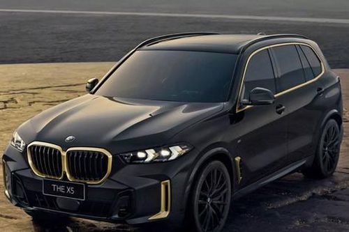 BMW X5 bản giới hạn với nhiều chi tiết mạ vàng