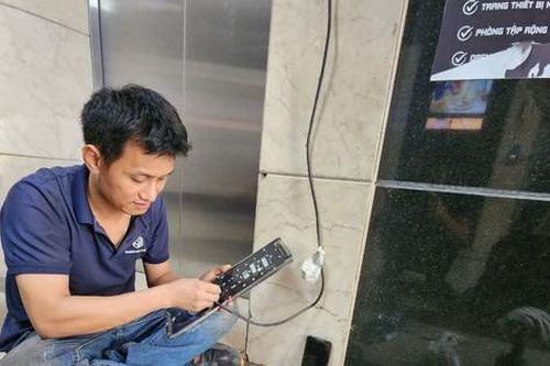 Hà Nội: Sống bất an ở chung cư vì sự cố thang máy