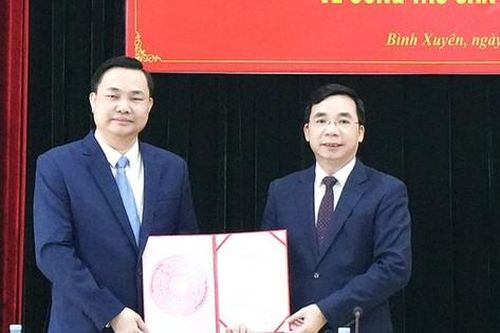 Công bố quyết định của Ban Thường vụ Tỉnh ủy Vĩnh Phúc về công tác cán bộ
