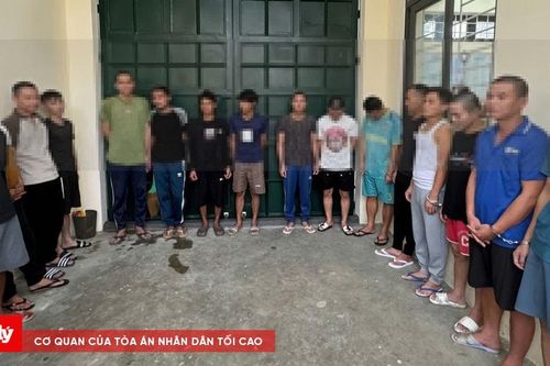 Bắt 17 đối tượng mua bán và tổ chức sử dụng ma túy