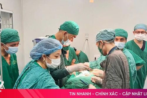 Người dân Đức Thọ thụ hưởng kỹ thuật y tế chuyên sâu ngay tại địa bàn