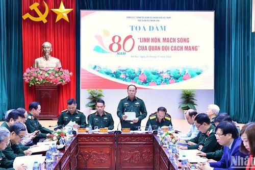 'Linh hồn, mạch sống' của Quân đội cách mạng