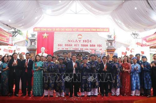 Đồng chí Nguyễn Xuân Thắng dự Ngày hội Đại đoàn kết ở Thừa Thiên - Huế