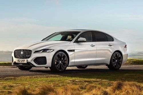 Bảng giá xe Jaguar tháng 11/2024