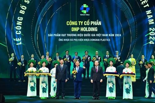 Ba thương hiệu thuộc DNP Holding được vinh danh Thương hiệu quốc gia Việt Nam