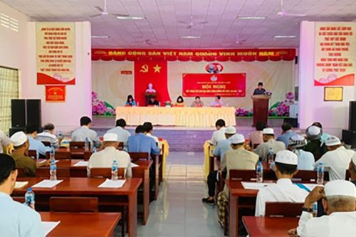 Đối thoại với Ban Đại diện Cộng đồng Hồi giáo tỉnh An Giang