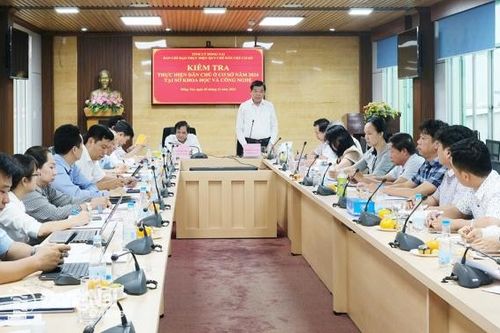 Quán triệt và làm đúng Luật Thực hiện dân chủ ở cơ sở