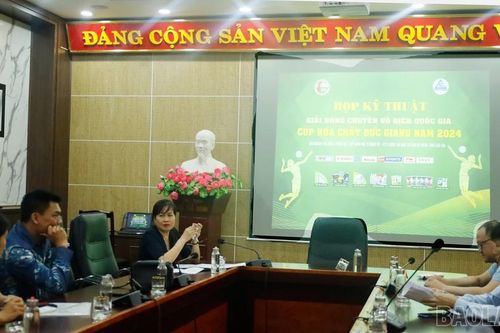 Họp Ban tổ chức Giải Bóng chuyền vô địch quốc gia Cúp Hóa chất Đức Giang
