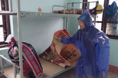 Quảng Bình: Di dời hơn 140 người dân đến nơi an toàn trước nguy cơ sạt lở