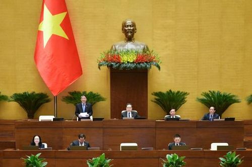 Kiến nghị tăng cường đầu tư cho y tế, giáo dục để nâng cao chất lượng nhân lực, sức khỏe cho người dân