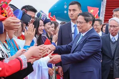 Thủ tướng bắt đầu chuyến công tác tại Trung Quốc